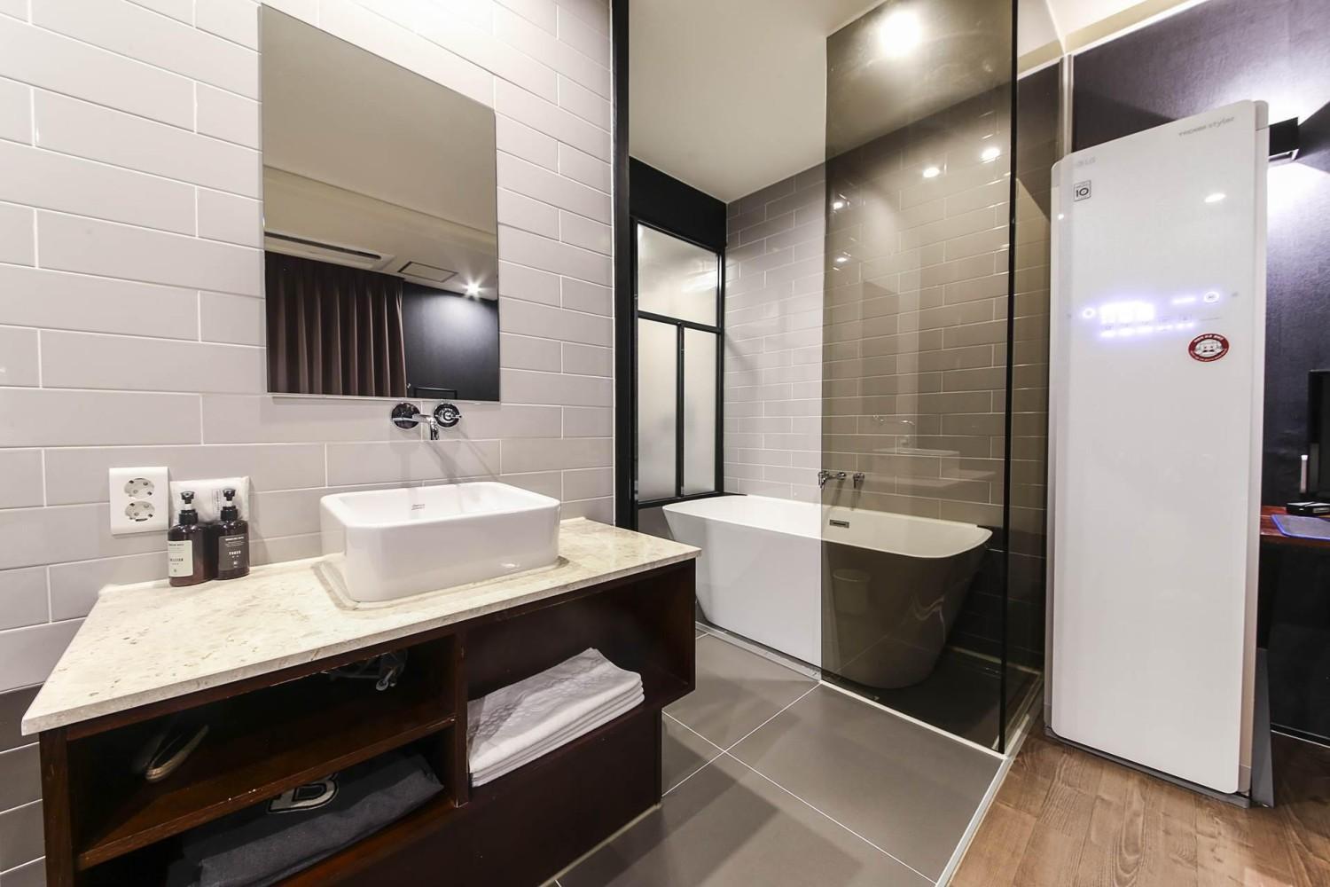 Brown Dot Yangjeong Hotel Busan Exterior foto