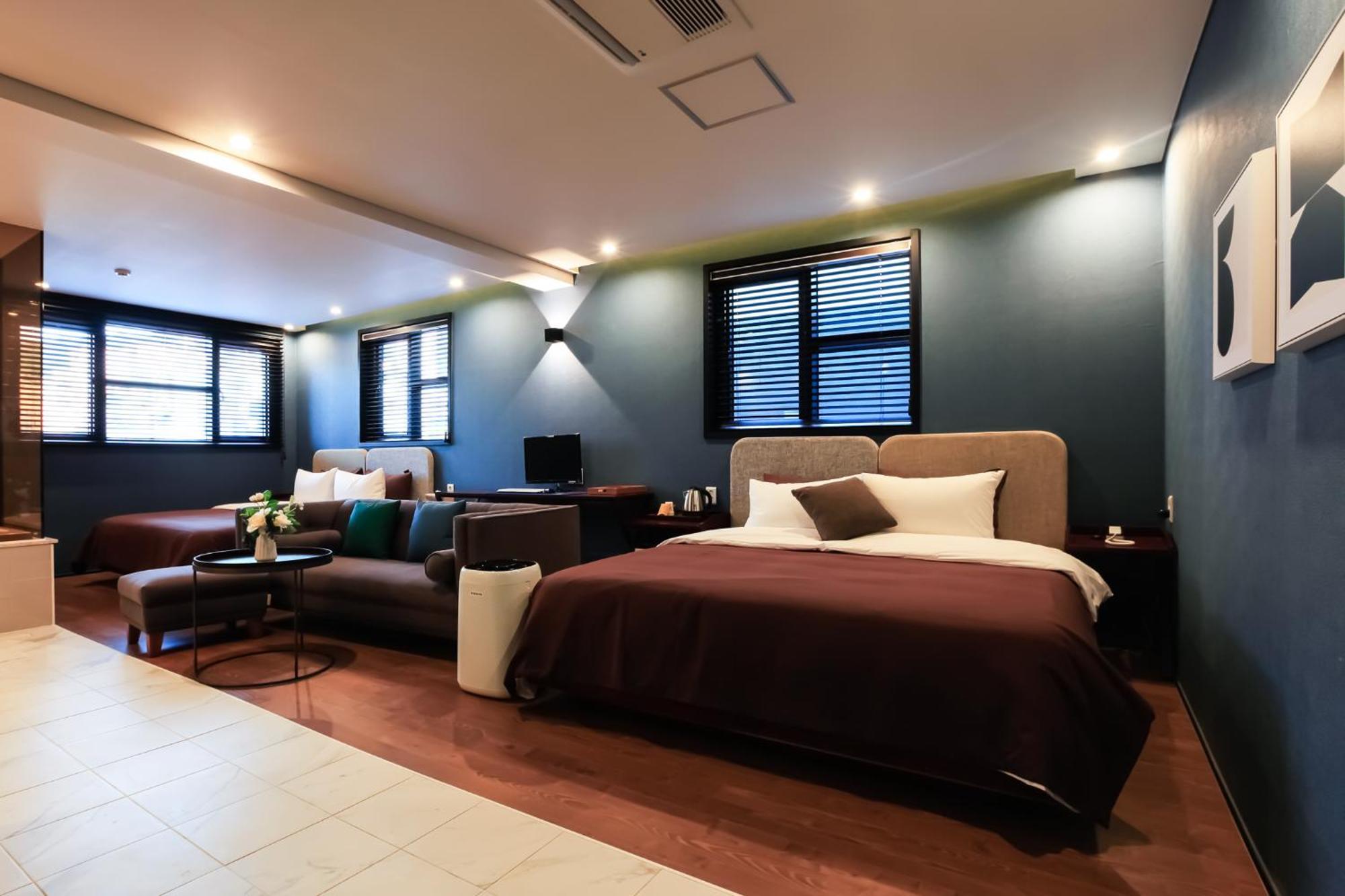 Brown Dot Yangjeong Hotel Busan Exterior foto