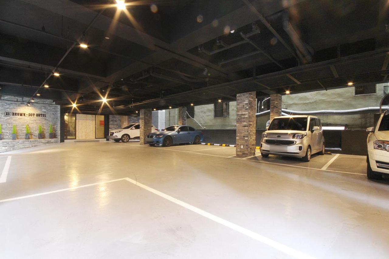 Brown Dot Yangjeong Hotel Busan Exterior foto